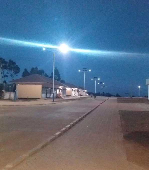 原州区非洲科特迪瓦太阳能路灯工程